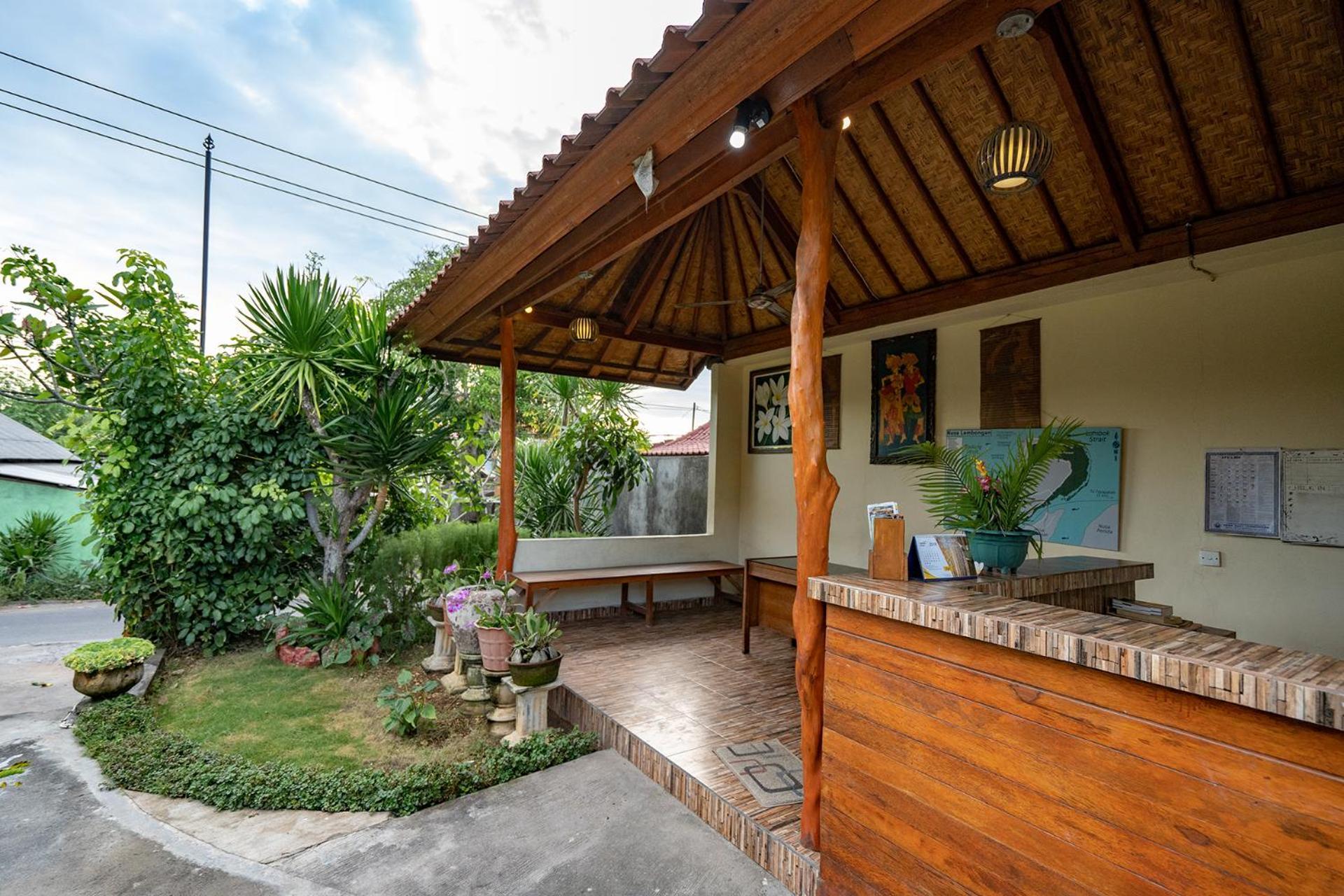 Karang Mas Lembongan Hotell Nusa Lembongan Exteriör bild