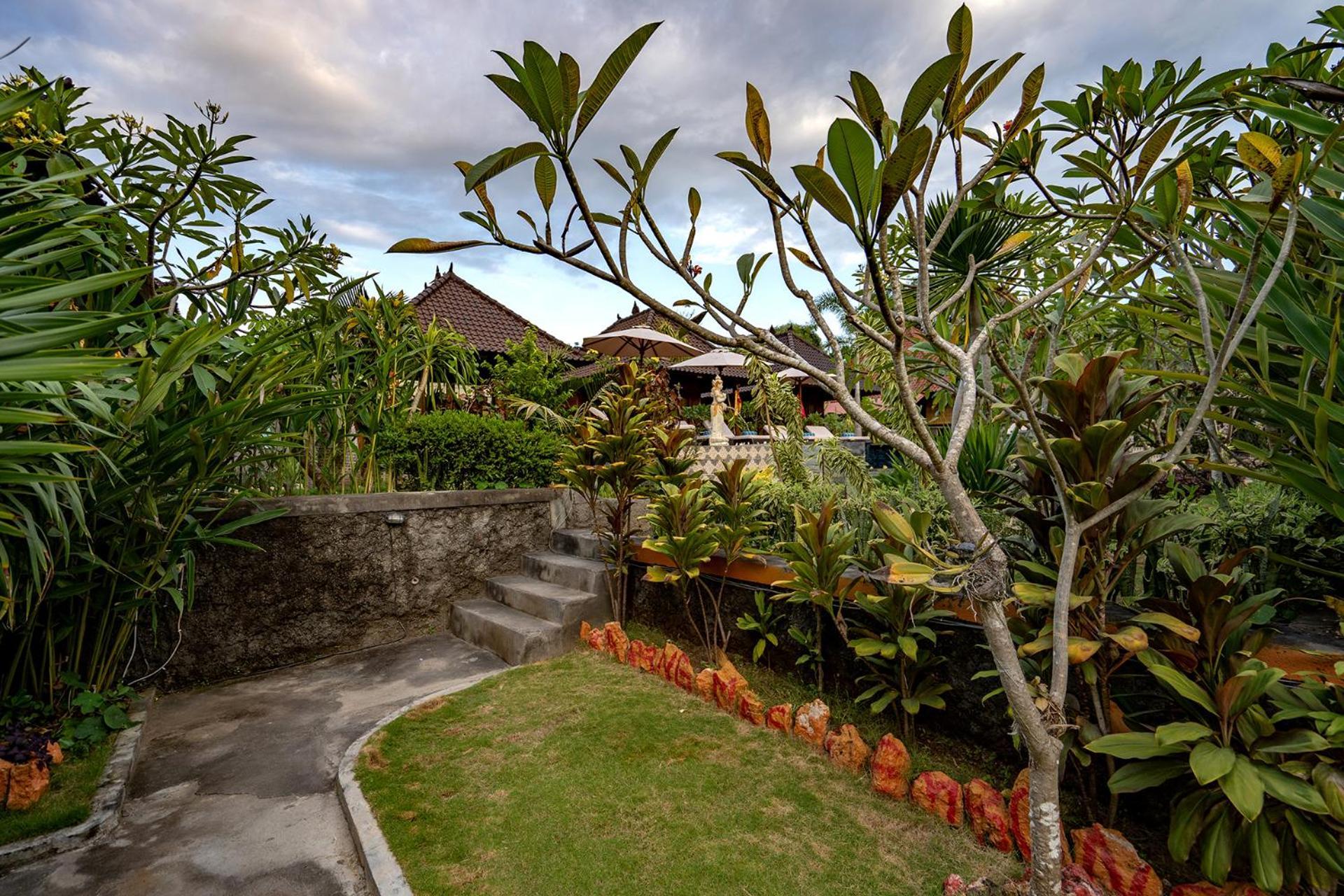 Karang Mas Lembongan Hotell Nusa Lembongan Exteriör bild