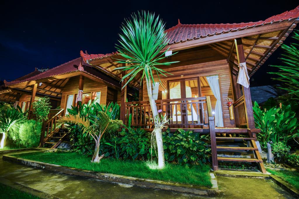 Karang Mas Lembongan Hotell Nusa Lembongan Exteriör bild